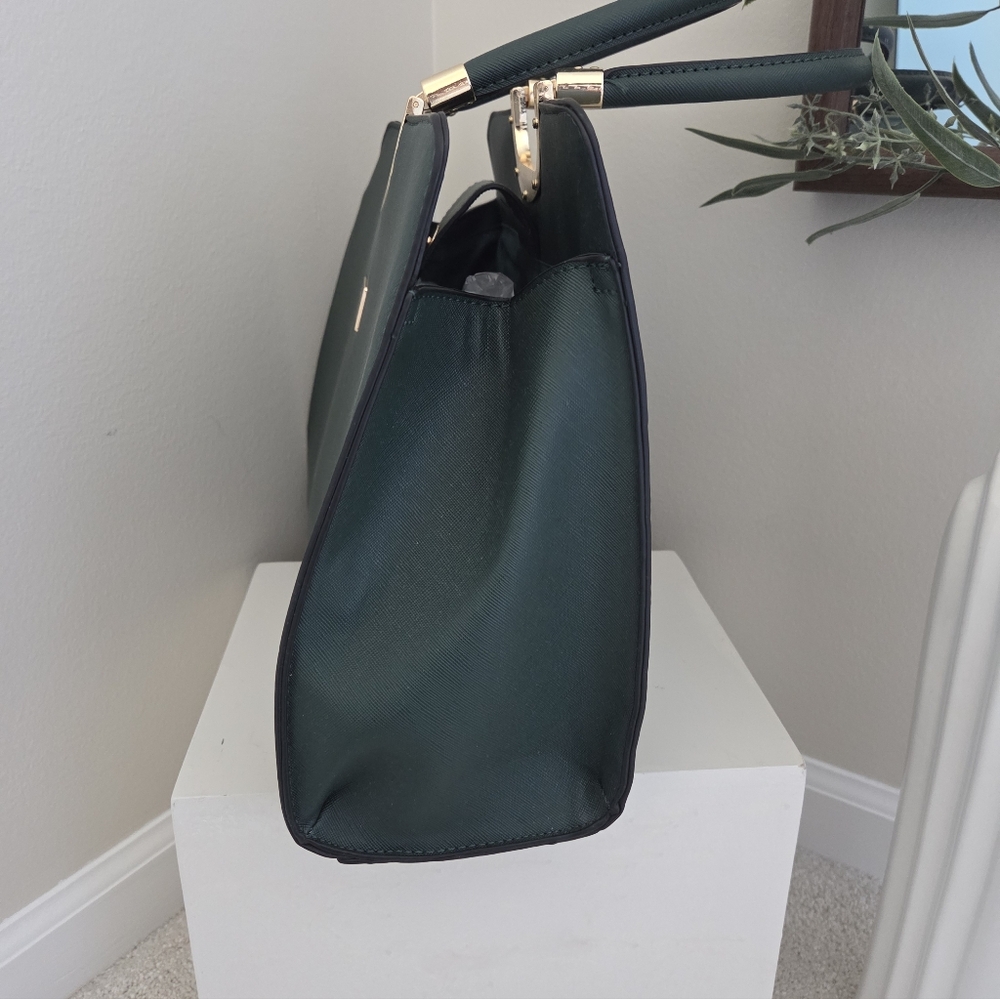 BADGLEY MISCHKA purse - Picture 10 of 10